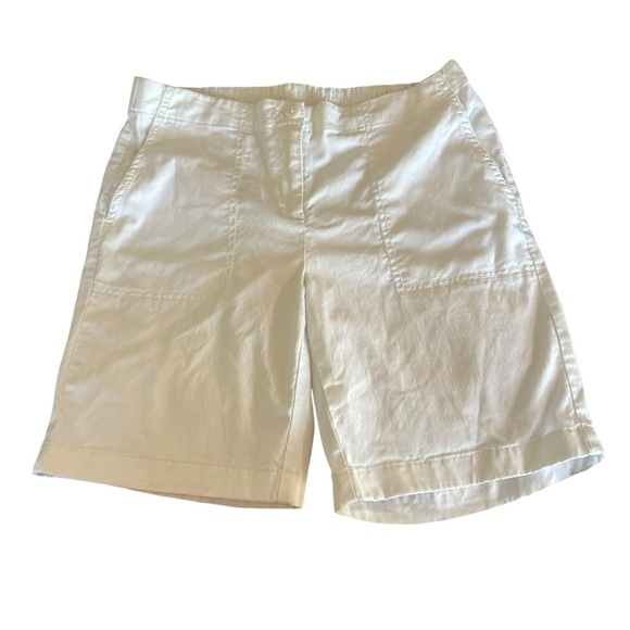 J. Jill White Bermuda Shorts Classic Cotton Design - Picture 1 of 7